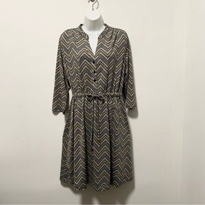 Robert Louis Chevron Patterned 3/4 Sleeve Dress - Multicolor Size L.